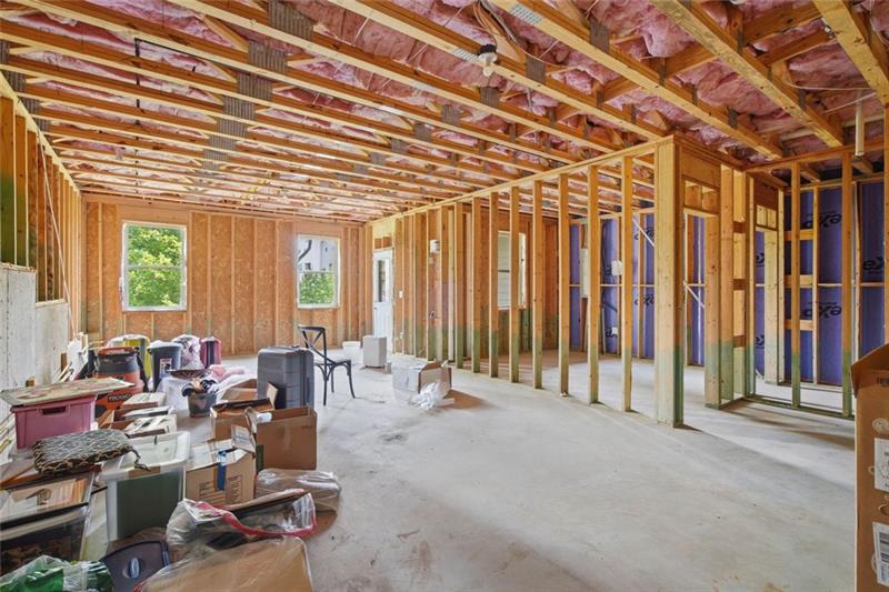 Unfinished basement at 2095 Manor Pointe Drive